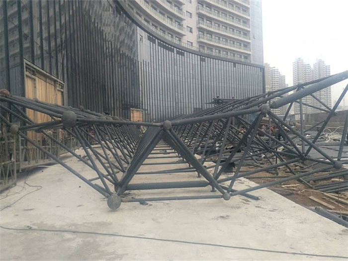 巴南万豪酒店雨棚网架